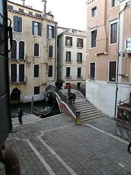Hotel Alla Fava Benátky 2*,